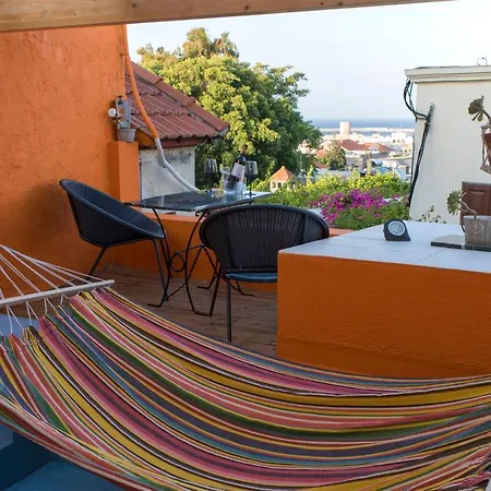 Casa De Mikel アパート *