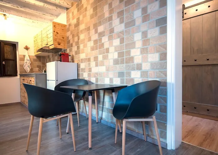 Casa De Mikel Родос